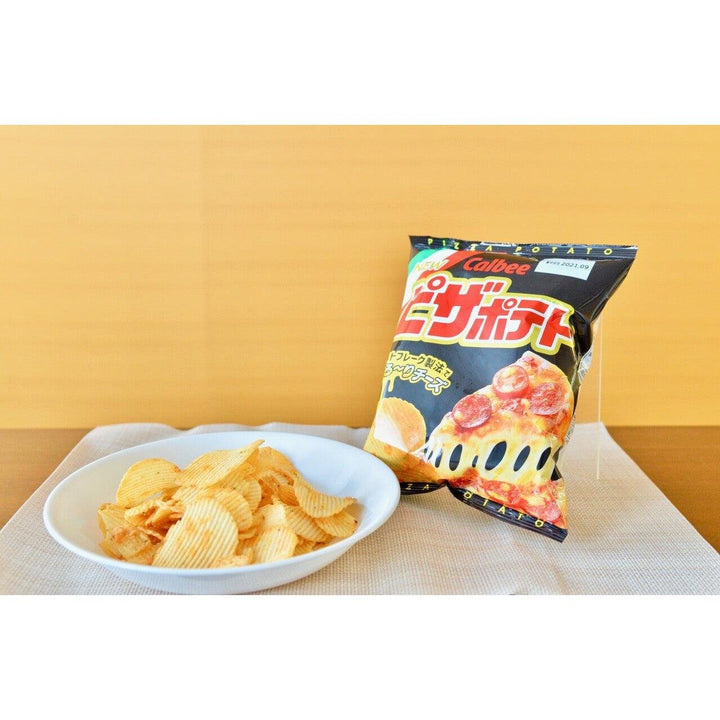 P-3-CALB-PZAPOT-63:3-Calbee Pizza Potato Chips 60g (Pack of 3 Bags).jpg